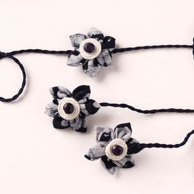 Flower Handmade Thread Work Fabart Rakhi with Lumba Set 127