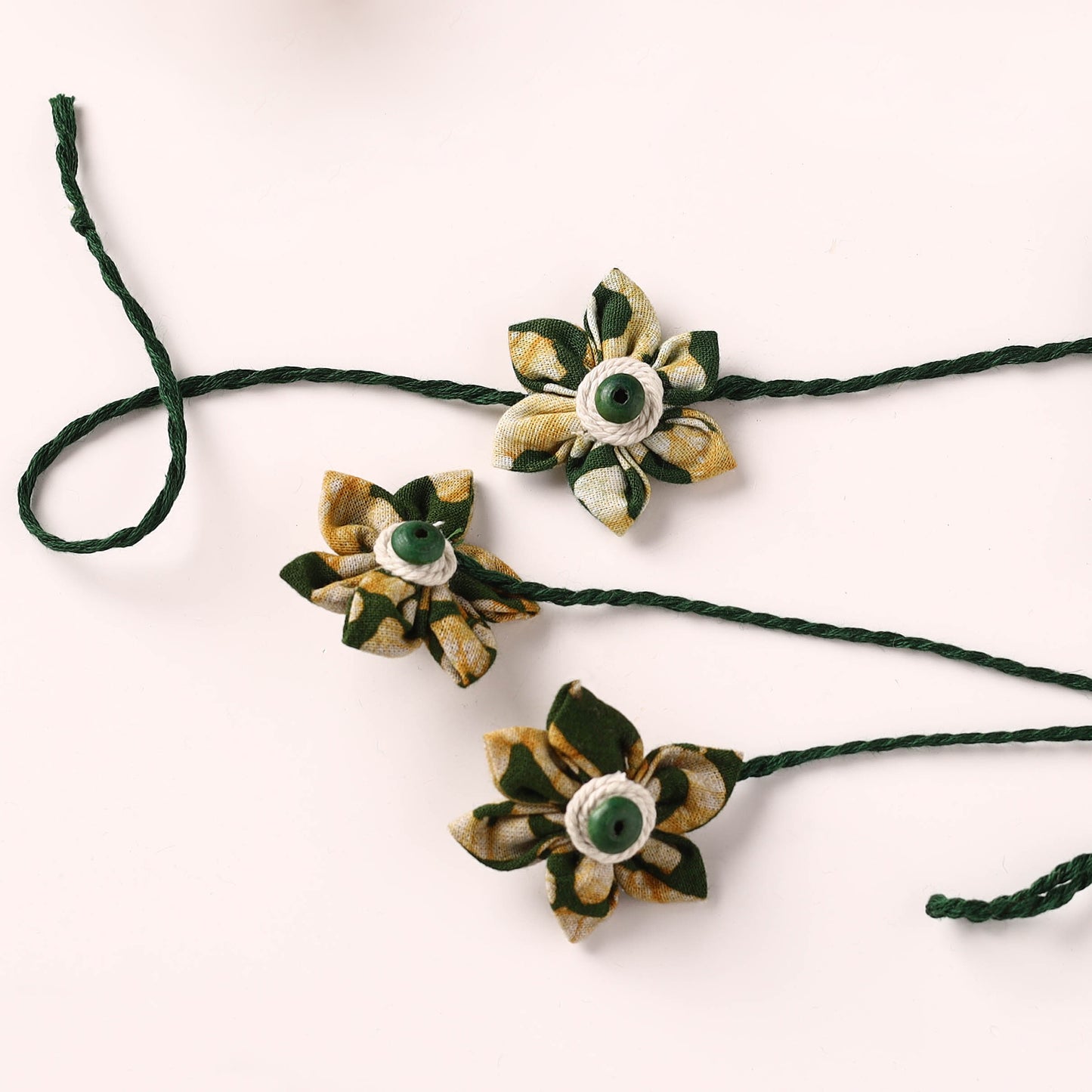 Flower Handmade Thread Work Fabart Rakhi with Lumba Set 131