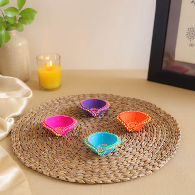 Abstract Pastel Handpainted Terracotta Diyas (Set of 4) 31
