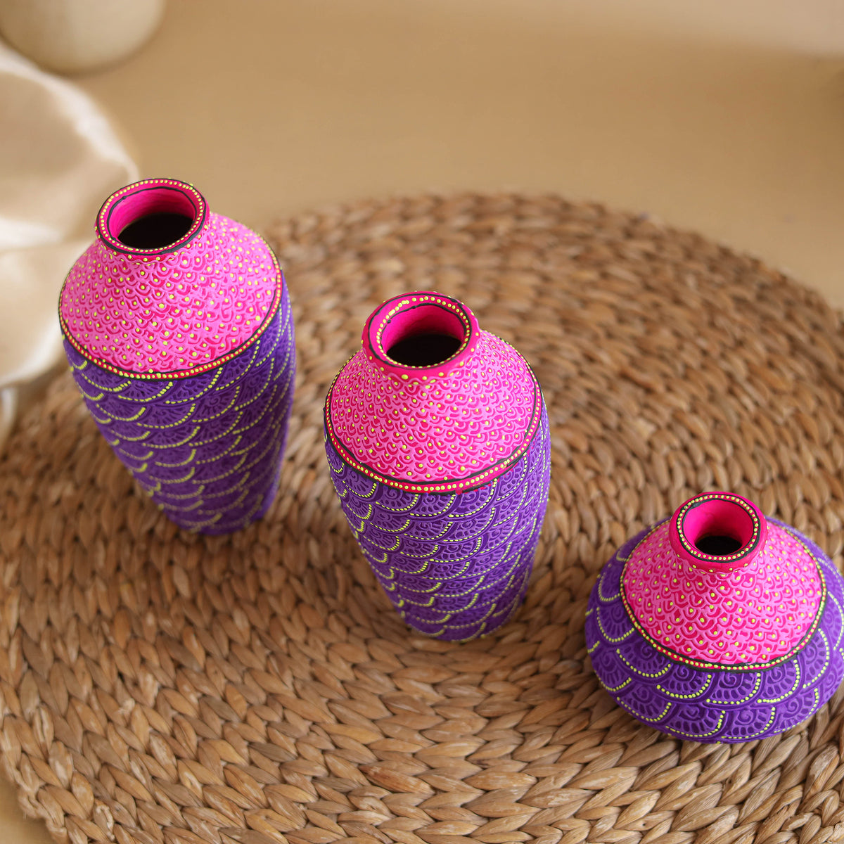 Abstract Pastel Handpainted Terracotta Flower Pots (Set of 3) 29