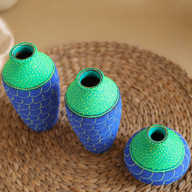 Abstract Pastel Handpainted Terracotta Flower Pots (Set of 3) 27