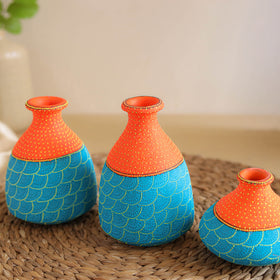 Abstract pastel handpainted terracotta flower pots (set