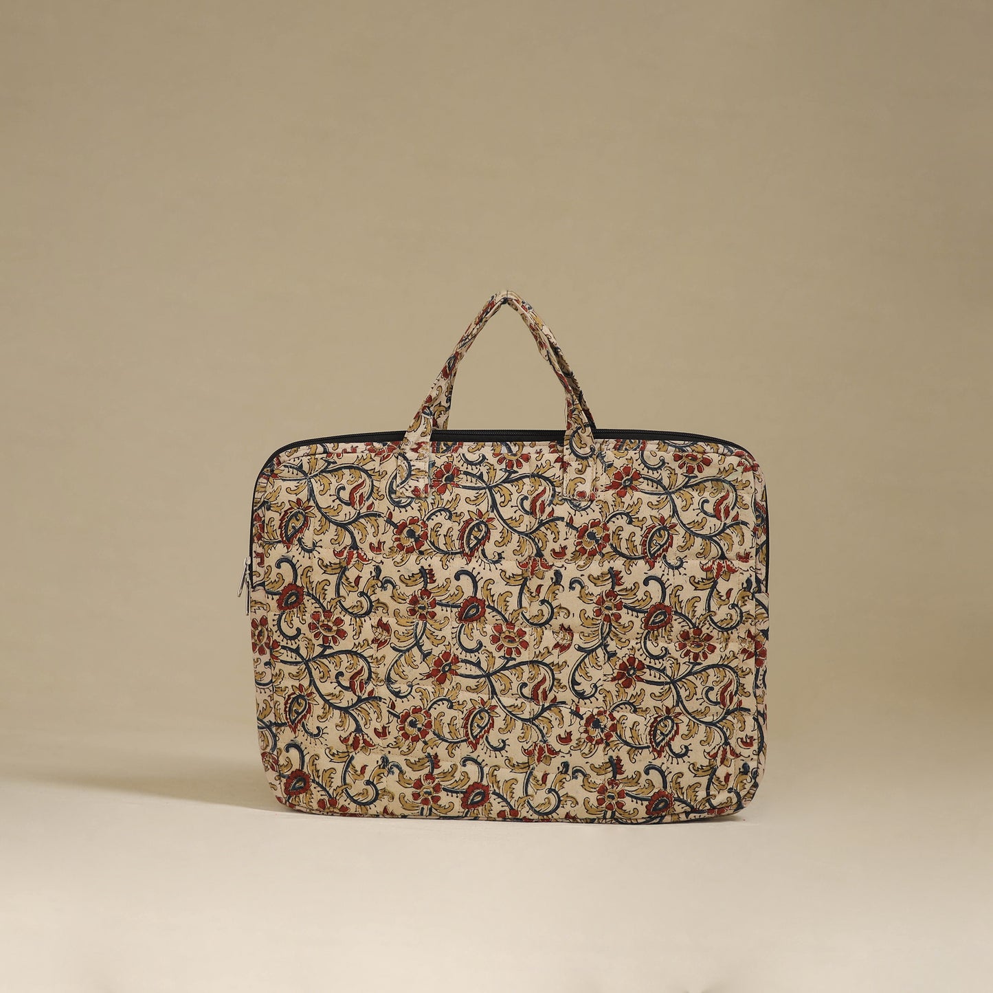 Handcrafted Quilted Laptop Bag 01