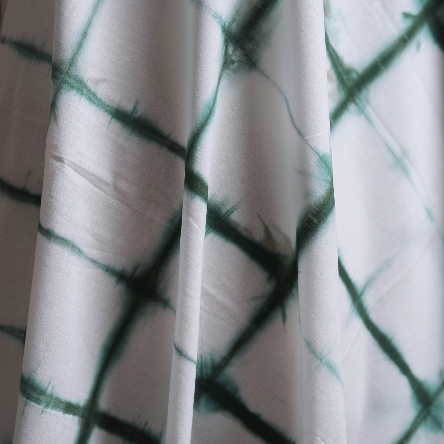 White - Shibori Tie-Dye Pure Mul Cotton Fabric 19