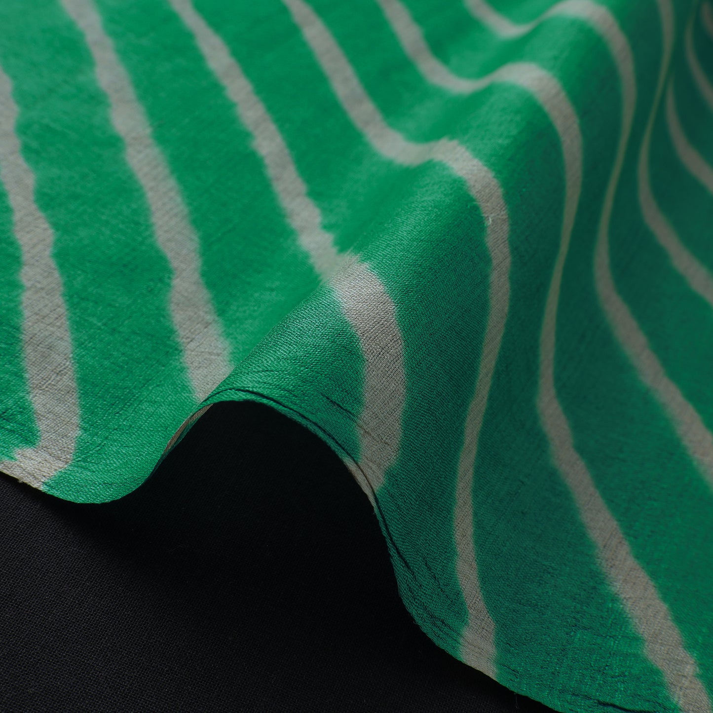 Green - Leheriya Tie-Dye Tussar Silk Handloom Fabric 40