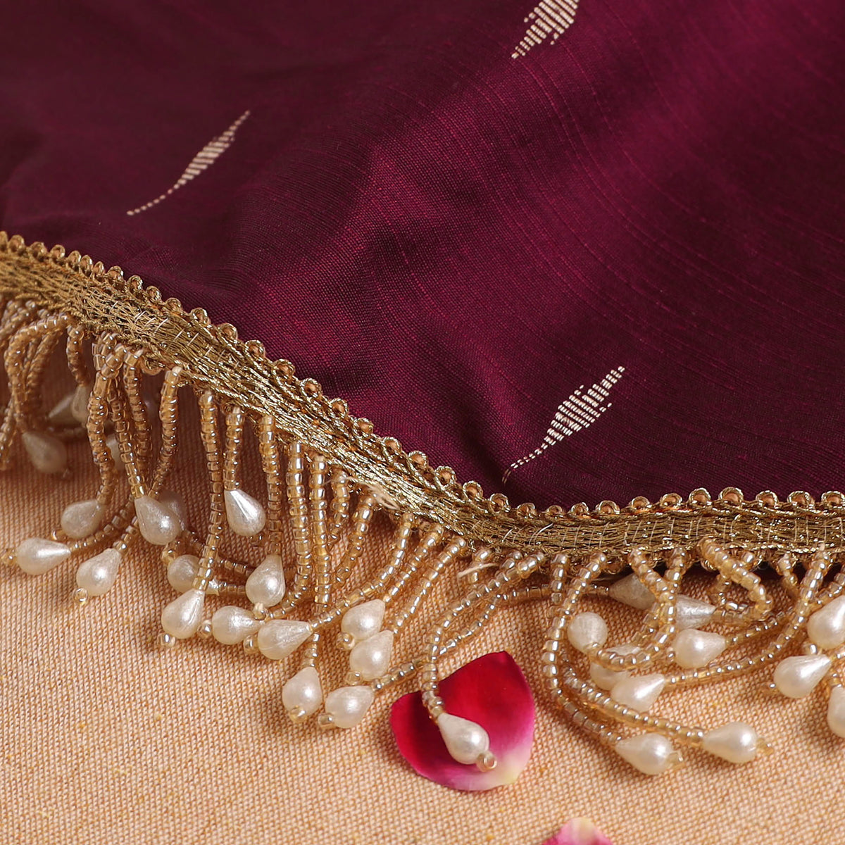 Handcrafted Lace Bead Work Pooja Thali Cover 01