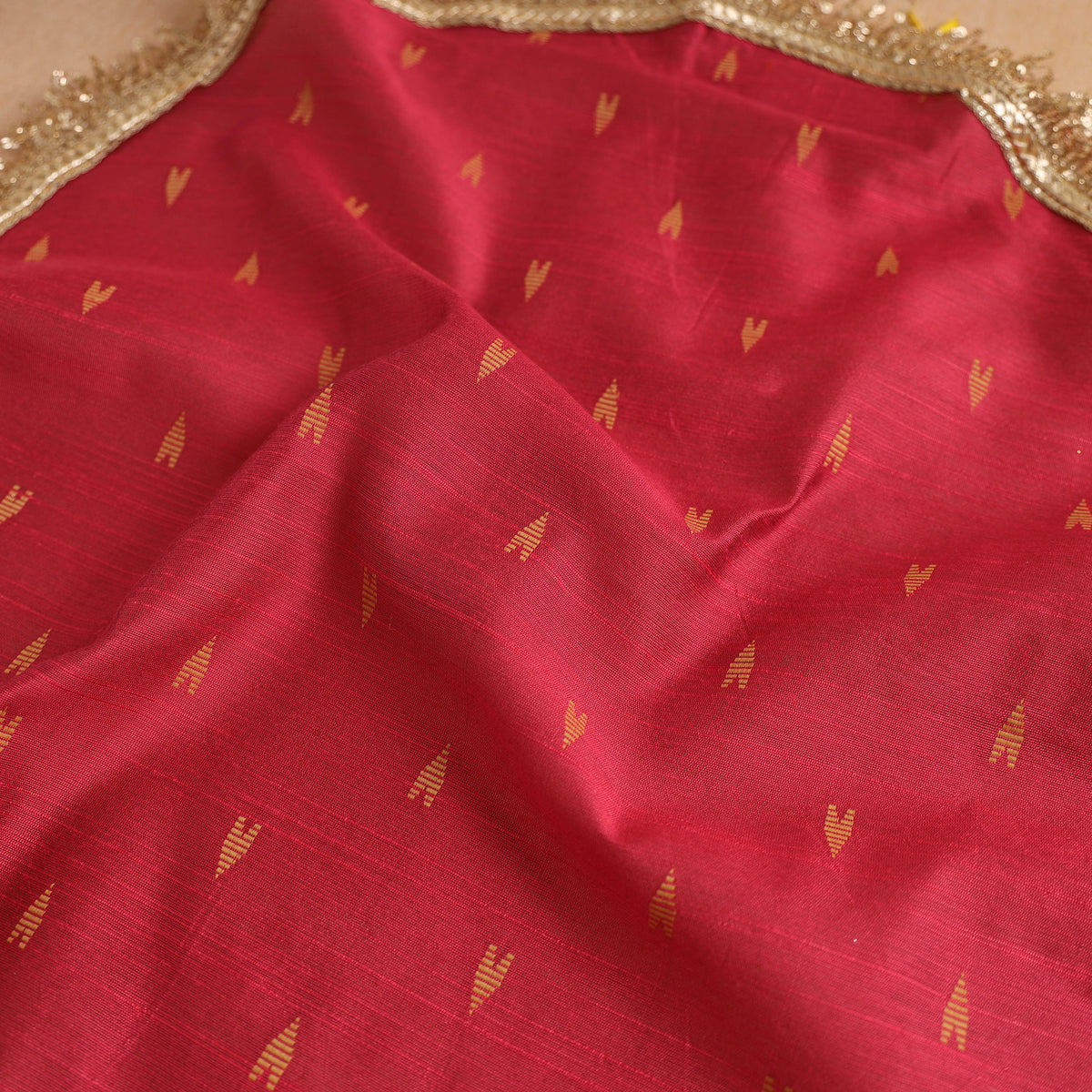 Handcrafted Lace Sequin Work Pooja Thali Cover 06