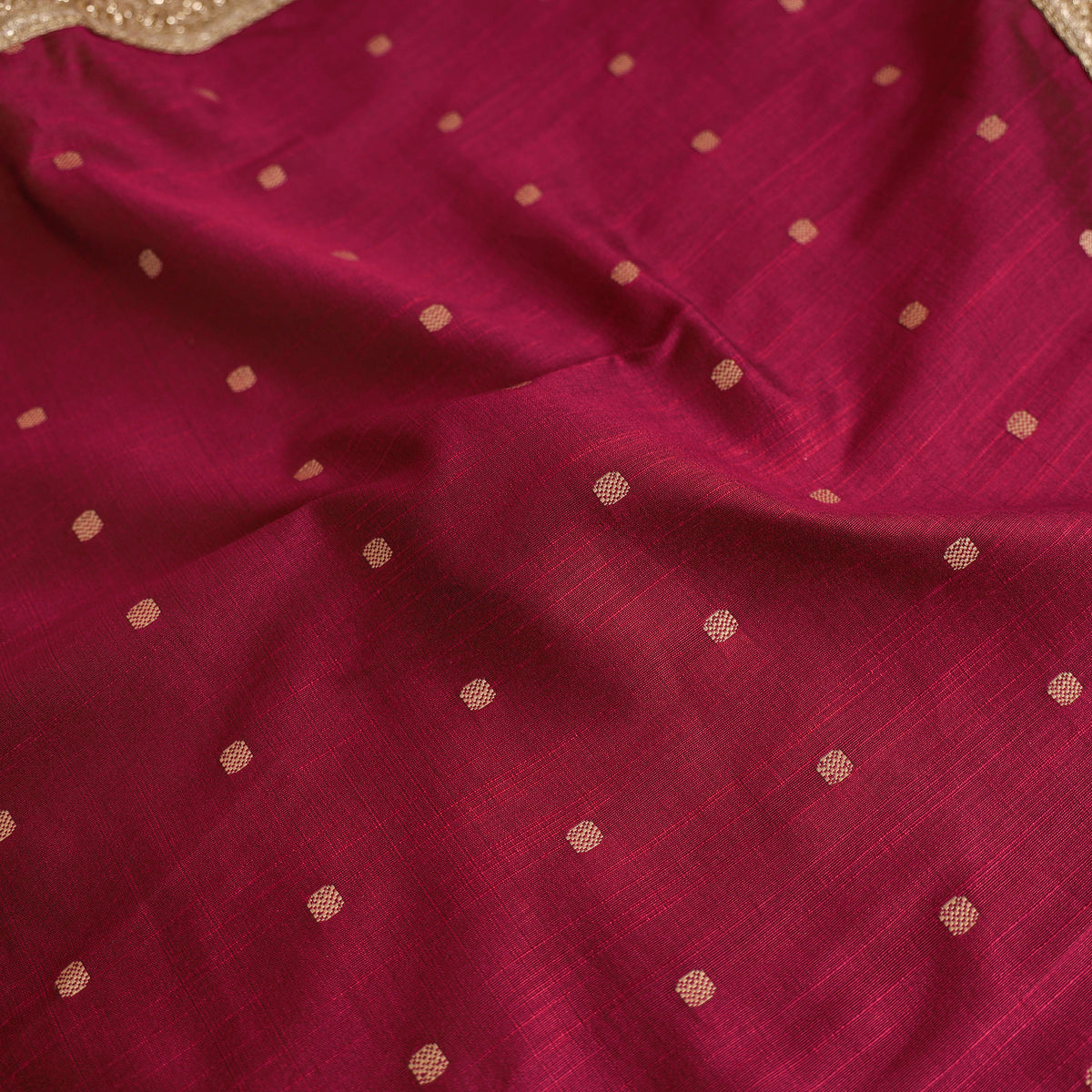 Handcrafted Lace Sequin Work Pooja Thali Cover 15