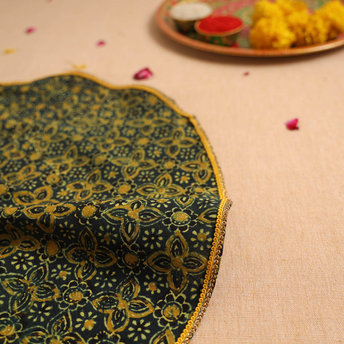 Handcrafted Lace Work Pooja Thali Cover 38
