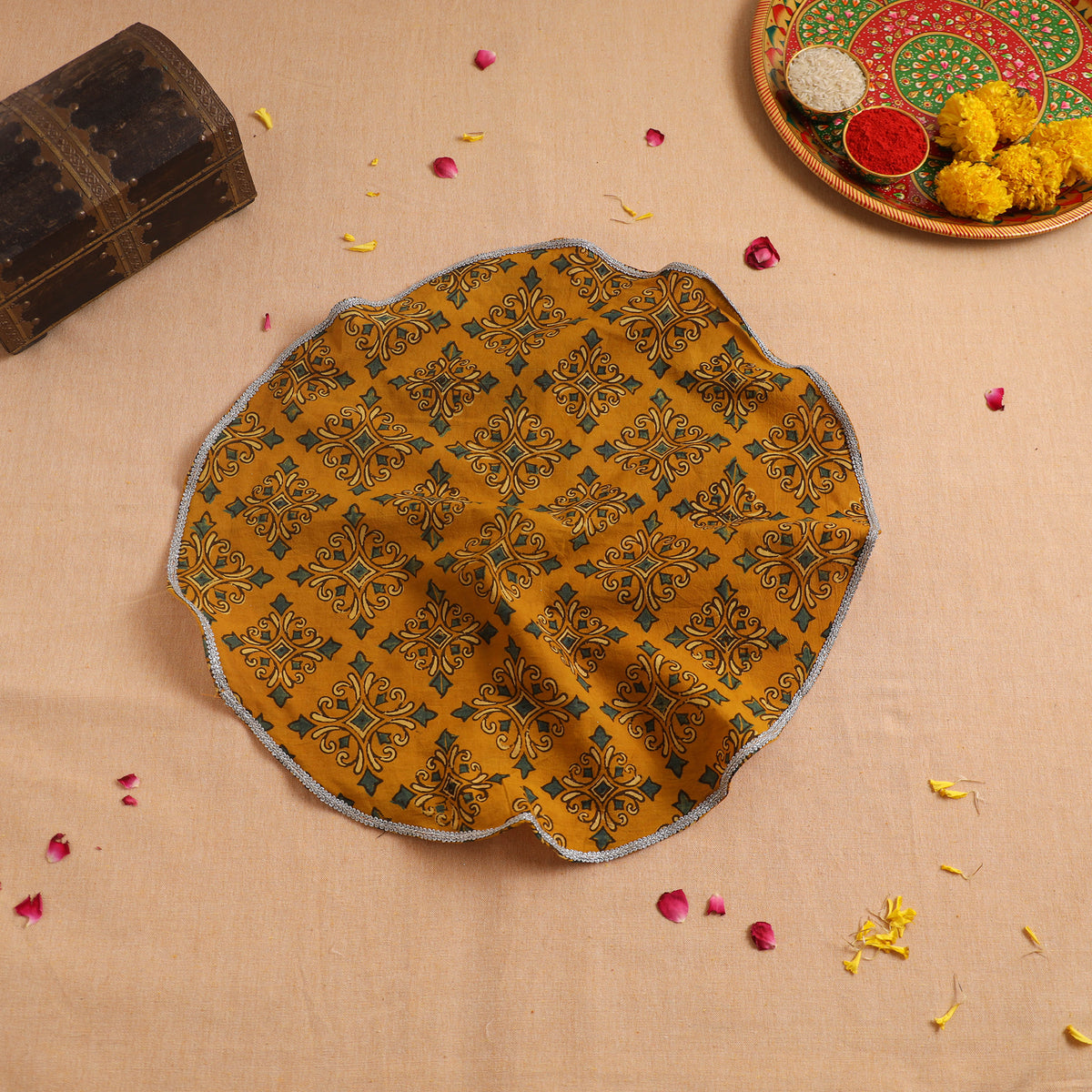 Handcrafted Lace Work Pooja Thali Cover 40