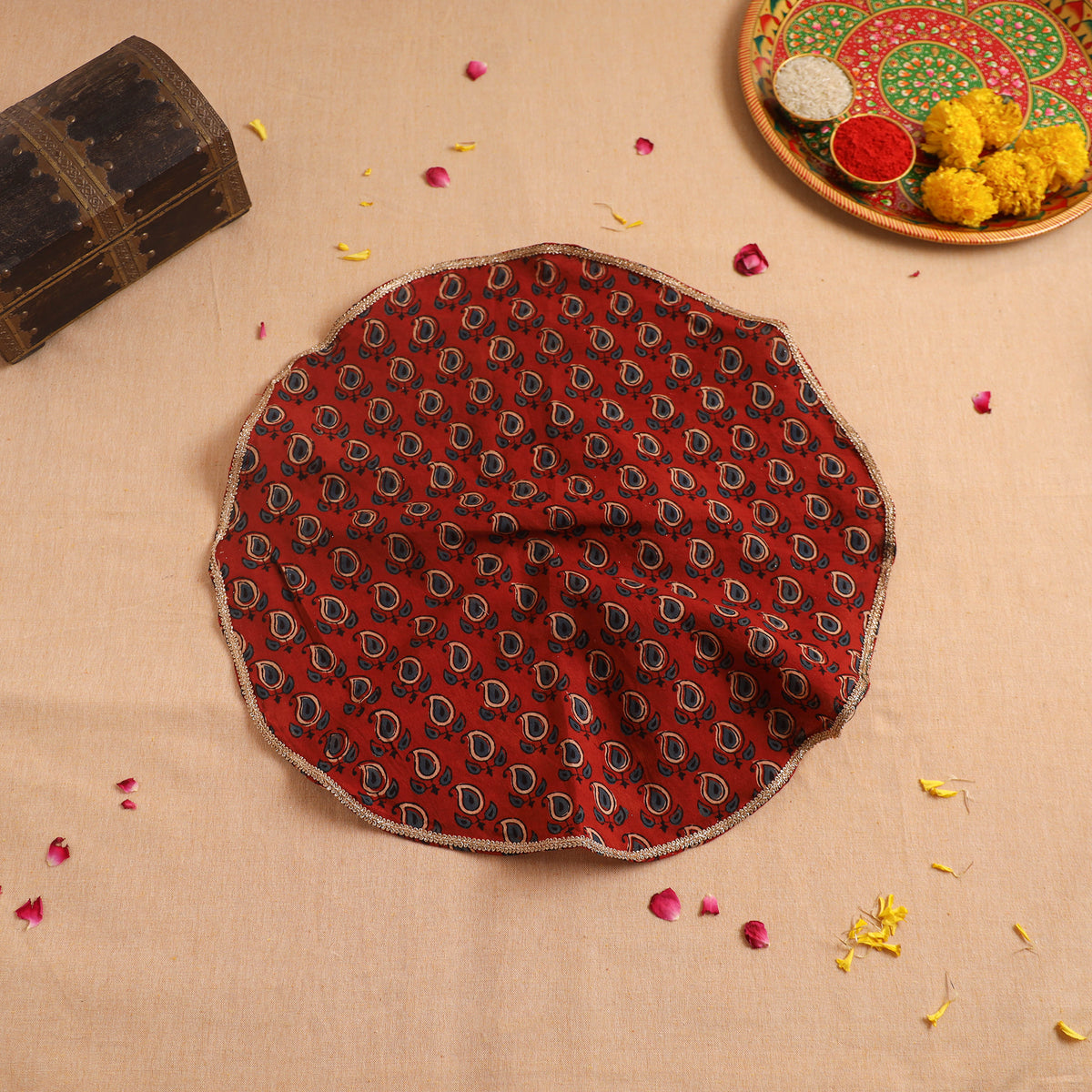 Handcrafted Lace Work Pooja Thali Cover 39