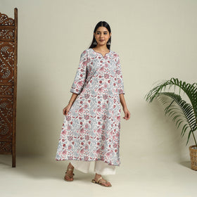 Buy White Block Print Cotton A-Line Sanganeri Kurta for Women