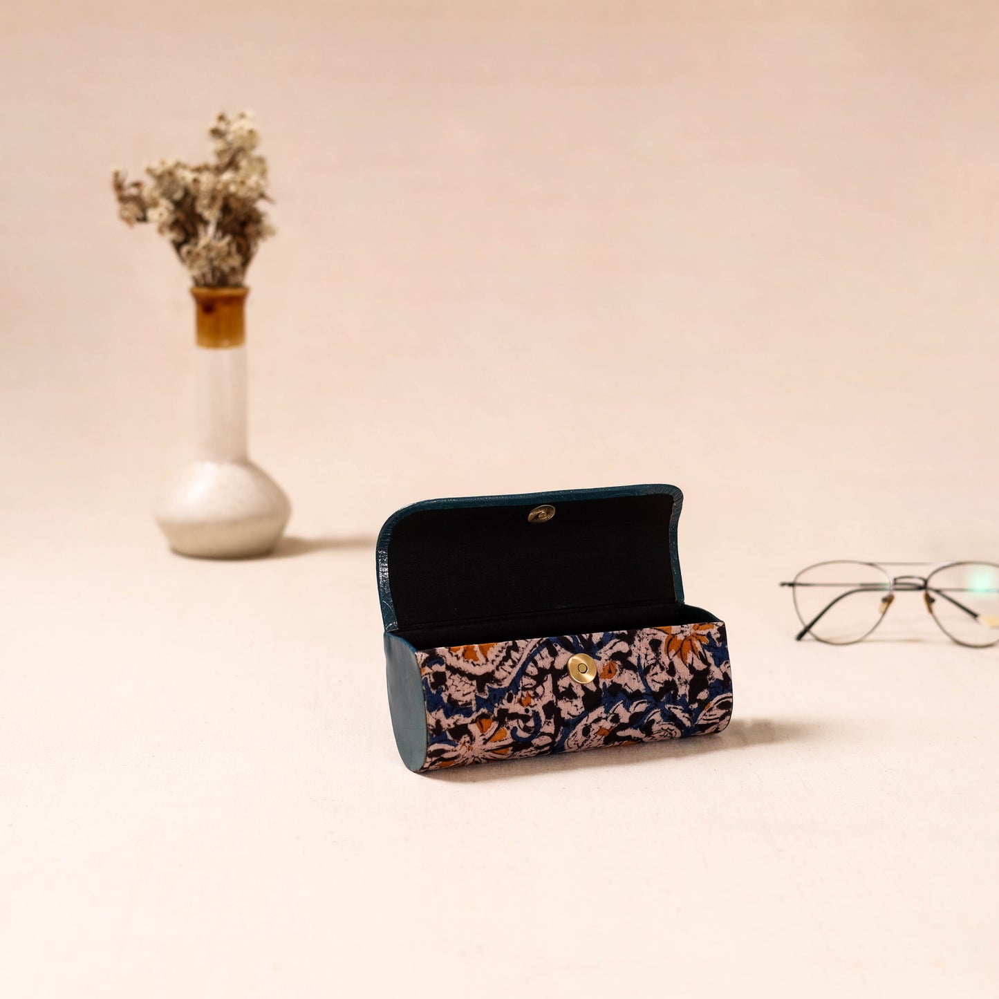Embossed Leather Flap Kalamkari Spectacle Case by Asalkaar 04