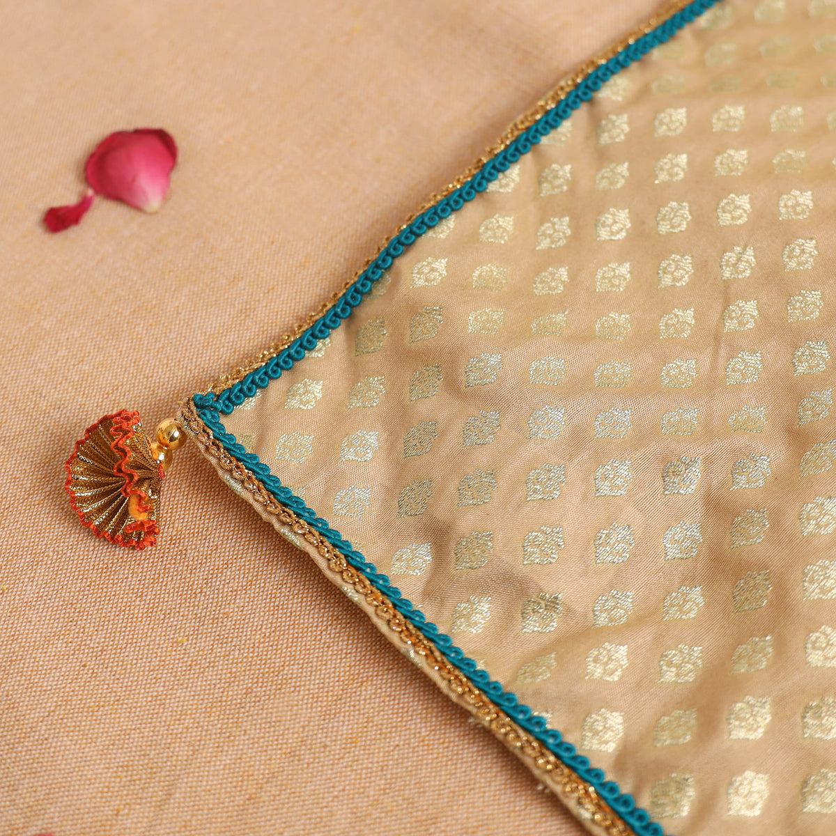 Handcrafted Lace Gota Work Pooja Thali Cover 27