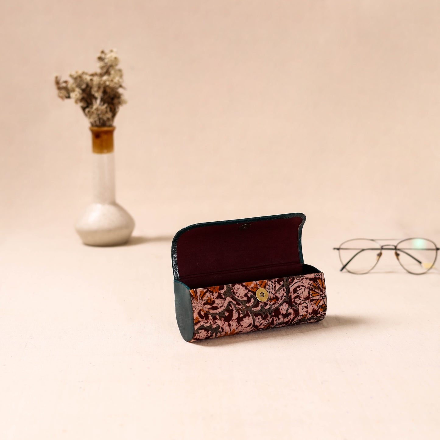 Embossed Leather Flap Kalamkari Spectacle Case by Asalkaar 13