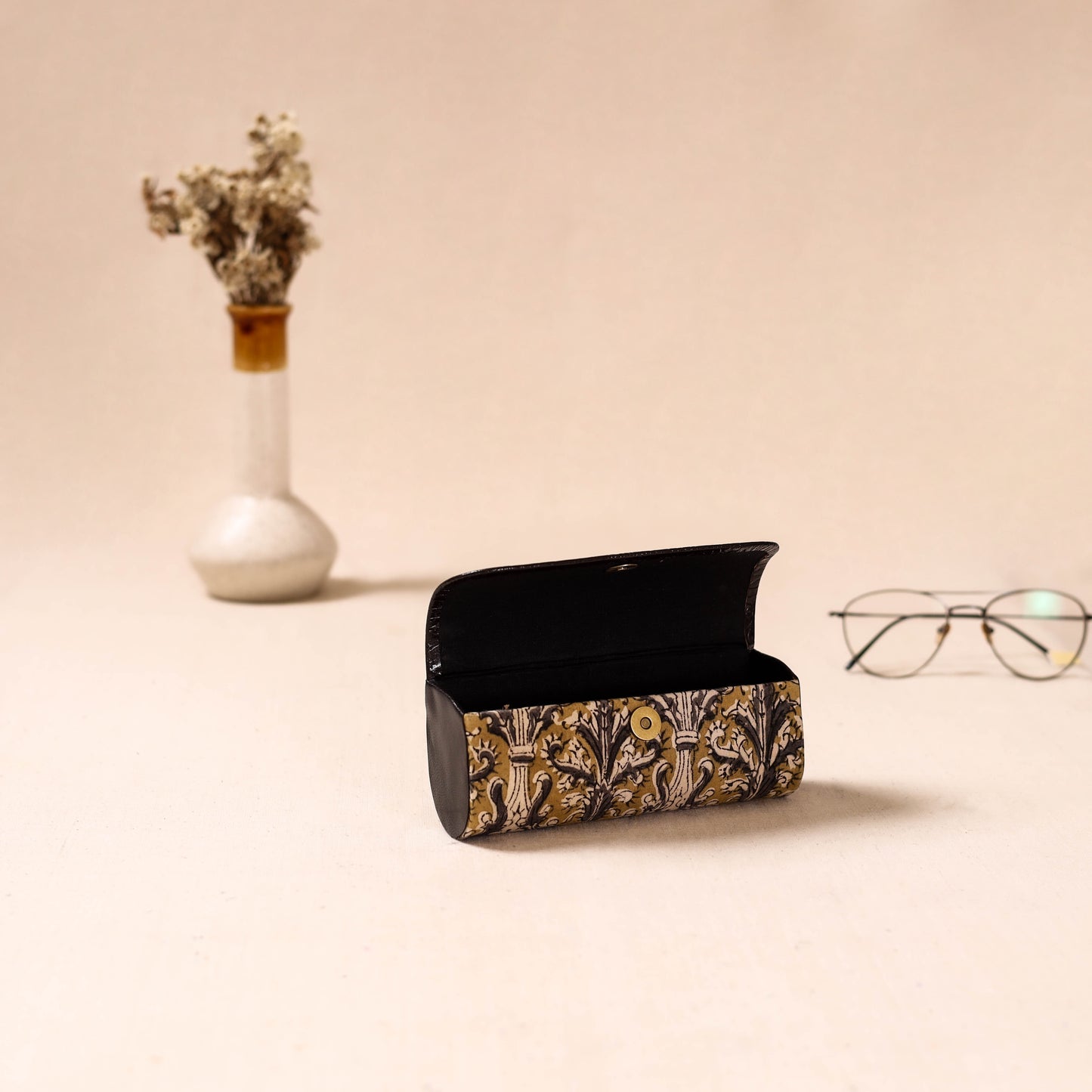 Embossed Leather Flap Kalamkari Spectacle Case by Asalkaar 17