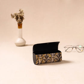Embossed Leather Flap Kalamkari Spectacle Case by Asalkaar 17