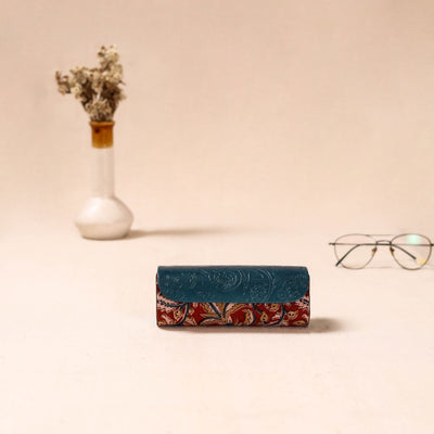 Embossed Leather Flap Kalamkari Spectacle Case by Asalkaar 19