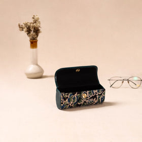 Embossed Leather Flap Kalamkari Spectacle Case by Asalkaar 28