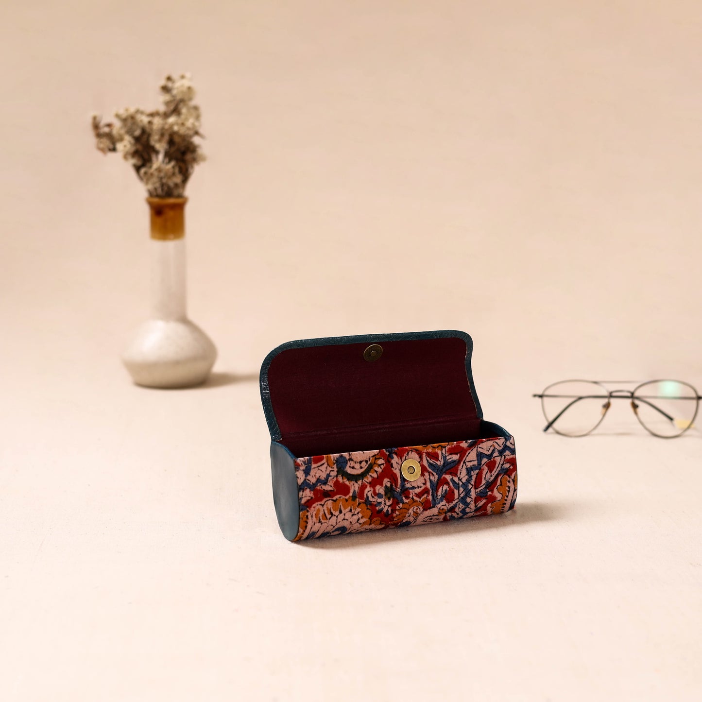 Embossed Leather Flap Kalamkari Spectacle Case by Asalkaar 38