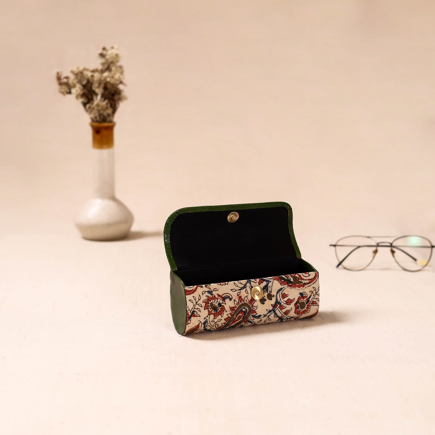 Embossed Leather Flap Kalamkari Spectacle Case by Asalkaar 40