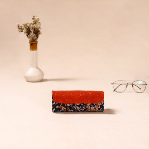 Embossed Leather Flap Kalamkari Spectacle Case by Asalkaar 42