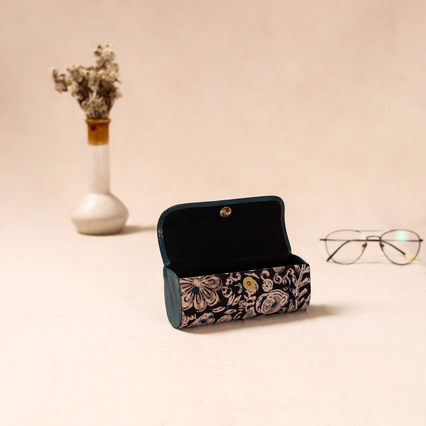 Embossed Leather Flap Kalamkari Spectacle Case by Asalkaar 47