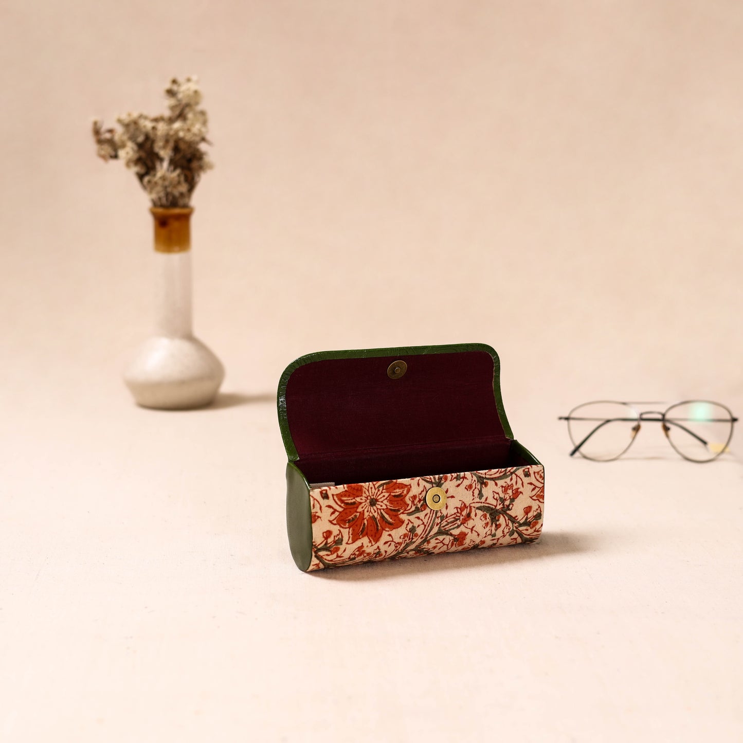 Embossed Leather Flap Kalamkari Spectacle Case by Asalkaar 48