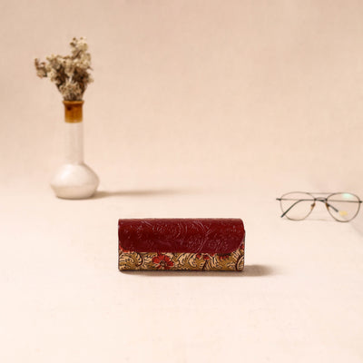 Embossed Leather Flap Kalamkari Spectacle Case by Asalkaar 56