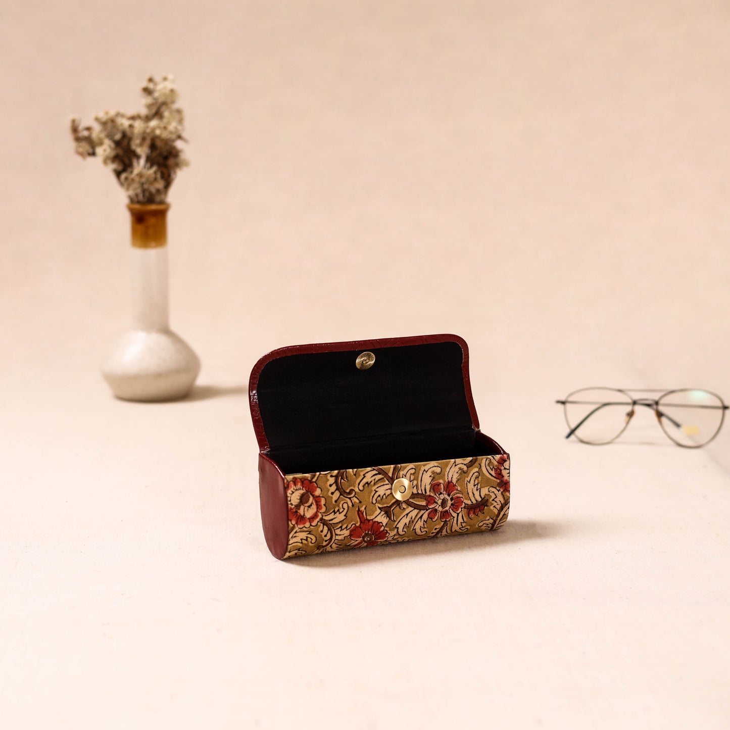 Embossed Leather Flap Kalamkari Spectacle Case by Asalkaar 56