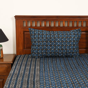 Pipad Hand Block Print Double Bedsheet with 2 Pillow Cover Set (108 x 90 in) 32