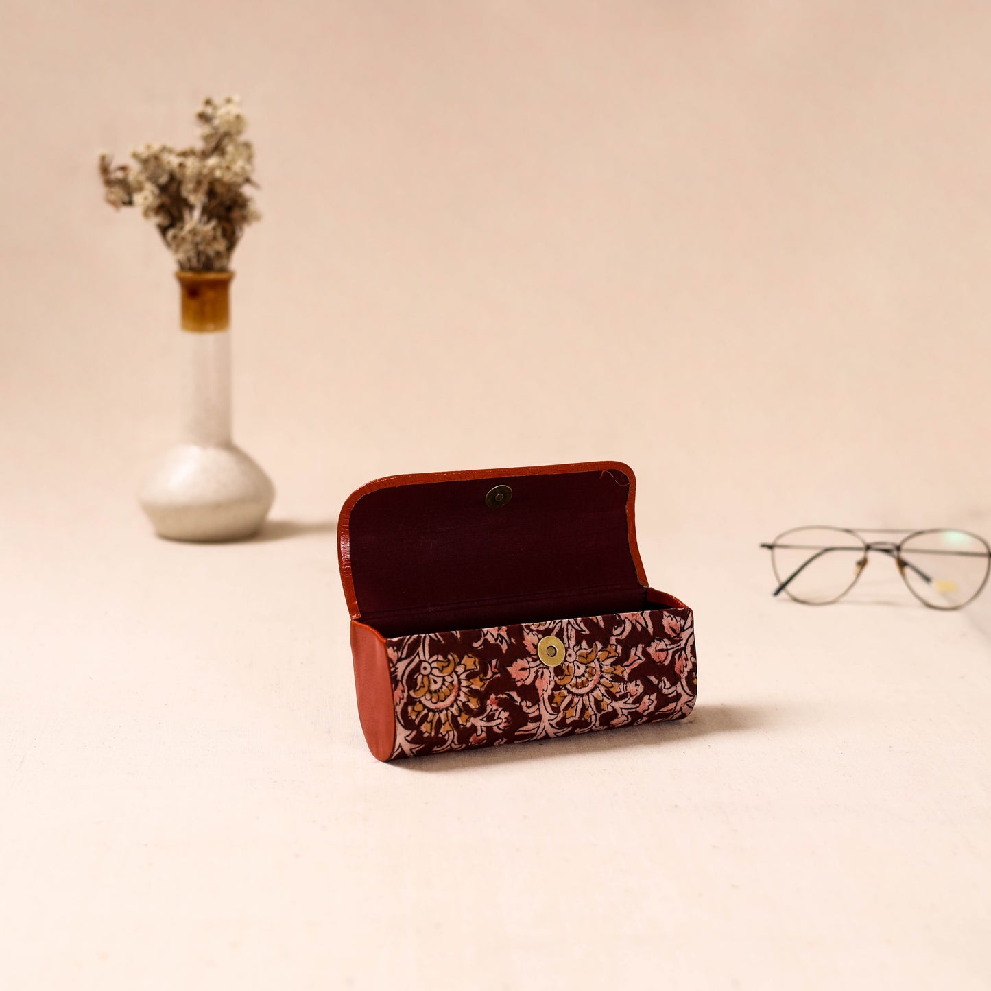 Embossed Leather Flap Kalamkari Spectacle Case by Asalkaar 63