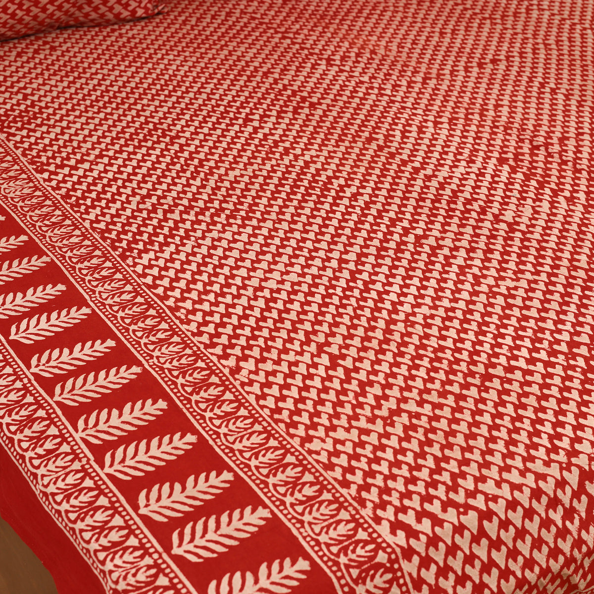 Pipad Hand Block Print Double Bedsheet with 2 Pillow Cover Set (108 x 90 in) 33