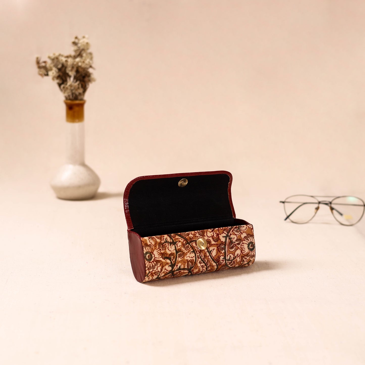 Embossed Leather Flap Kalamkari Spectacle Case by Asalkaar 64