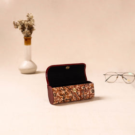 Embossed Leather Flap Kalamkari Spectacle Case by Asalkaar 64