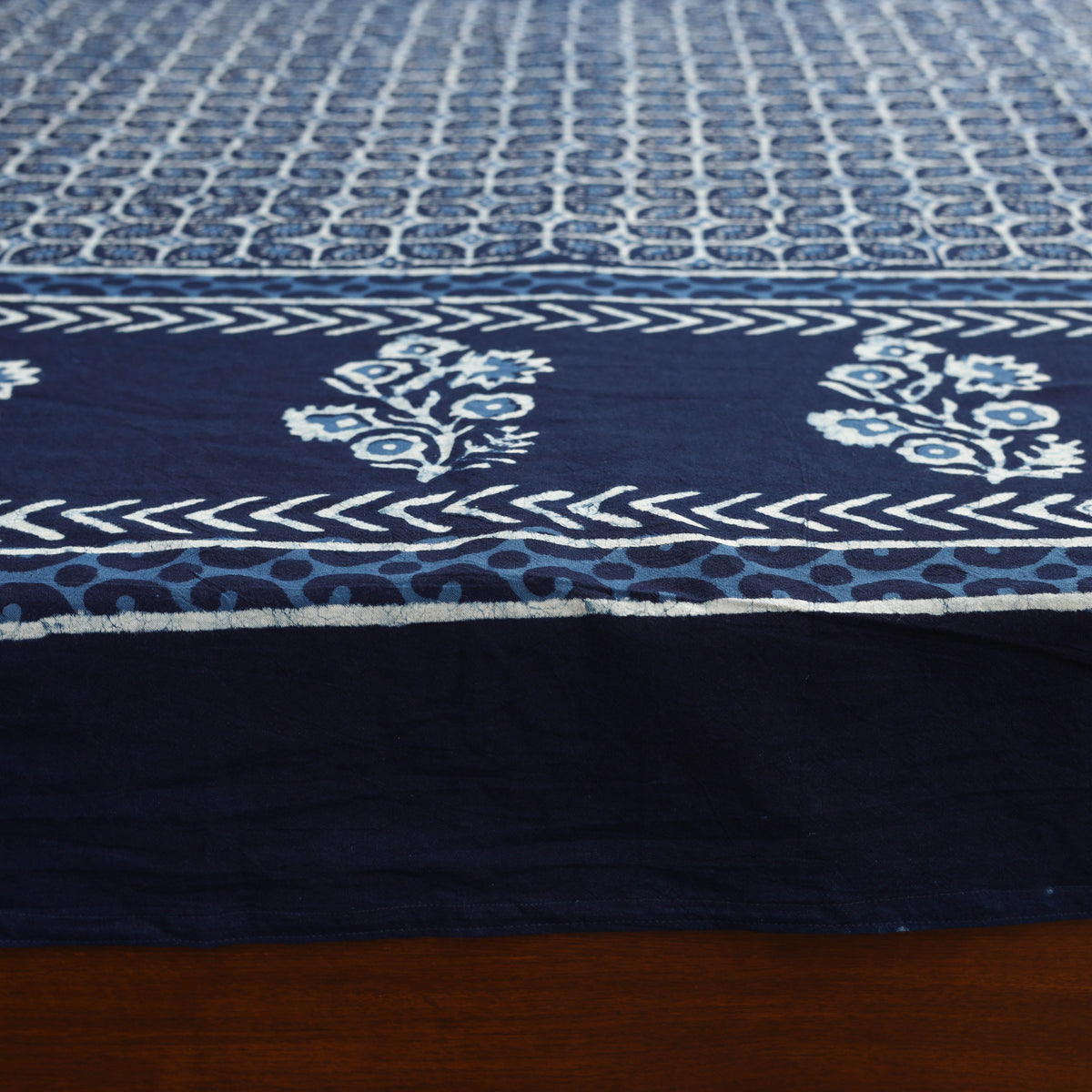 Pipad Hand Block Print Double Bedsheet with 2 Pillow Cover Set (108 x 90 in) 34