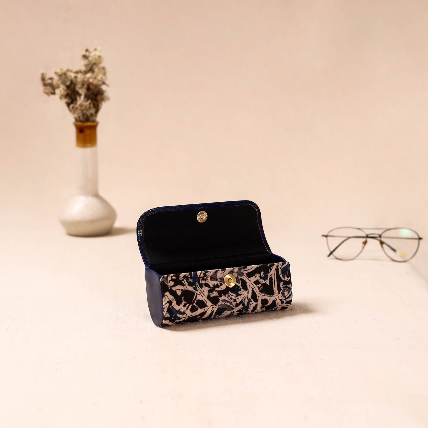 Embossed Leather Flap Kalamkari Spectacle Case by Asalkaar 68