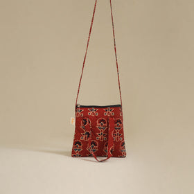 Handcrafted Quilted Sling Bag 77