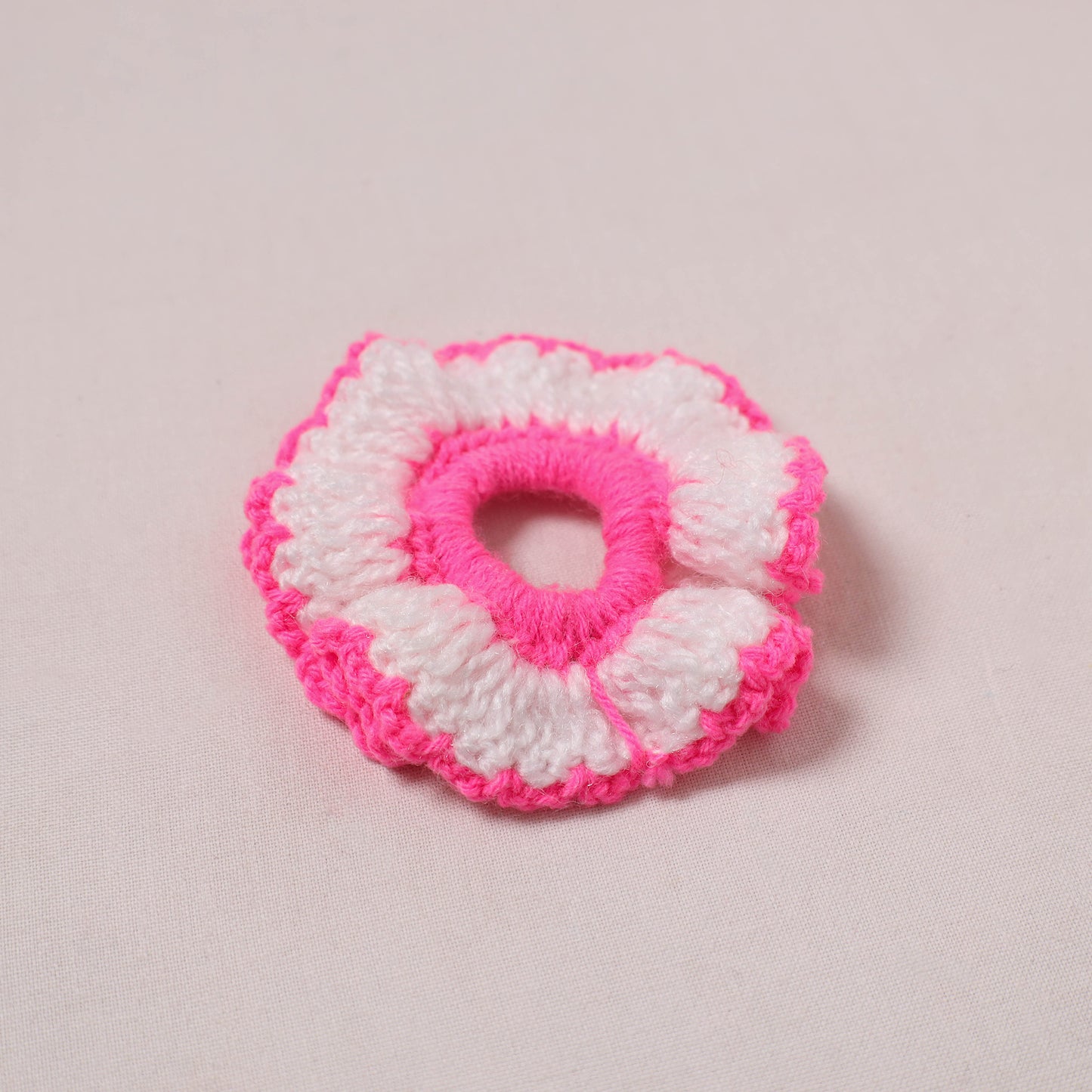 Handmade Crochet Hair Rubber Band/Scrunchie 01