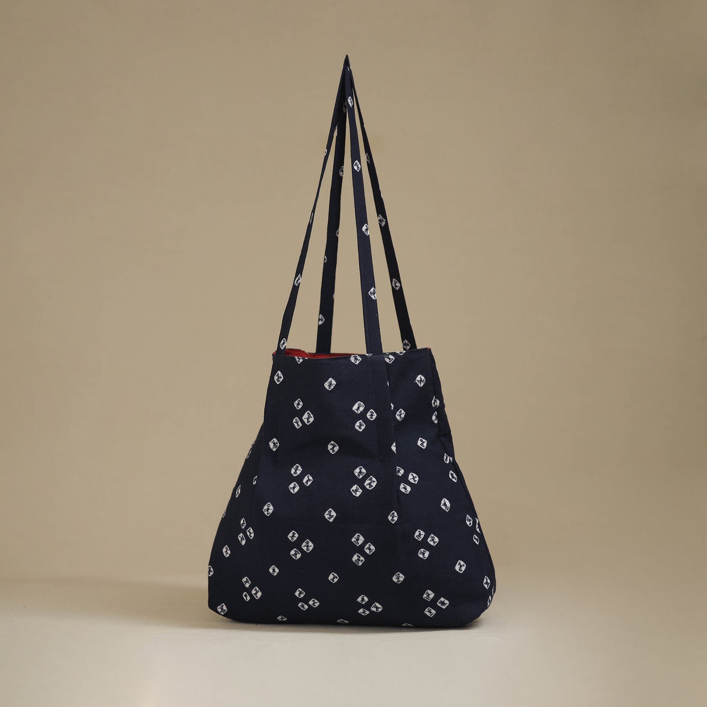 Handcrafted Fabric Shoulder Bag 01