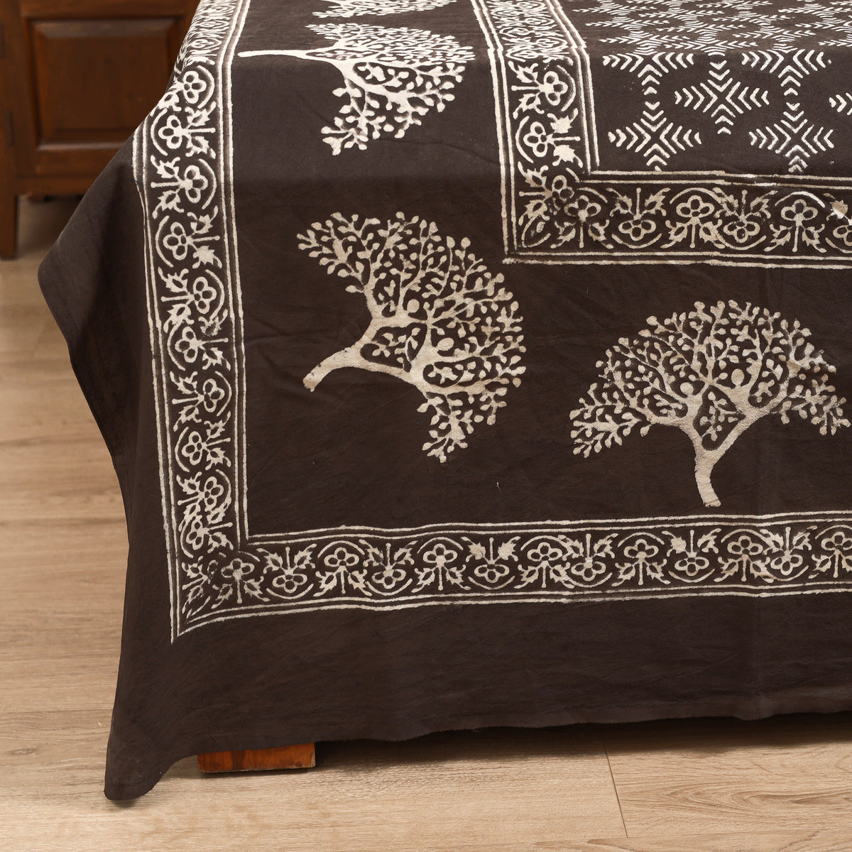 Pipad Hand Block Print Double Bedsheet with 2 Pillow Cover Set (108 x 90 in) 41