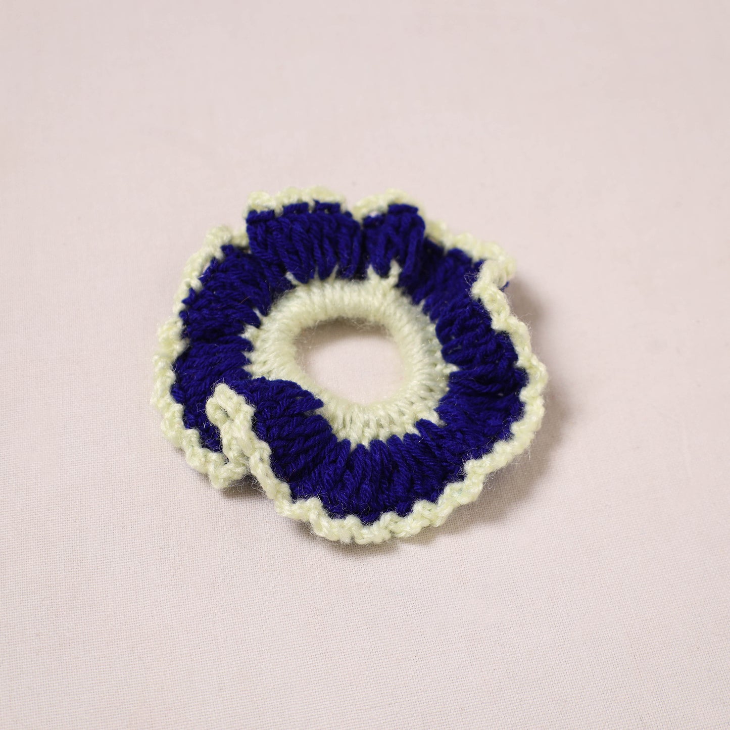 Handmade Crochet Hair Rubber Band/Scrunchie 11