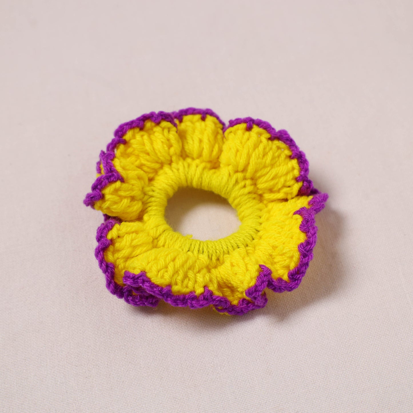Handmade Crochet Hair Rubber Band/Scrunchie 20