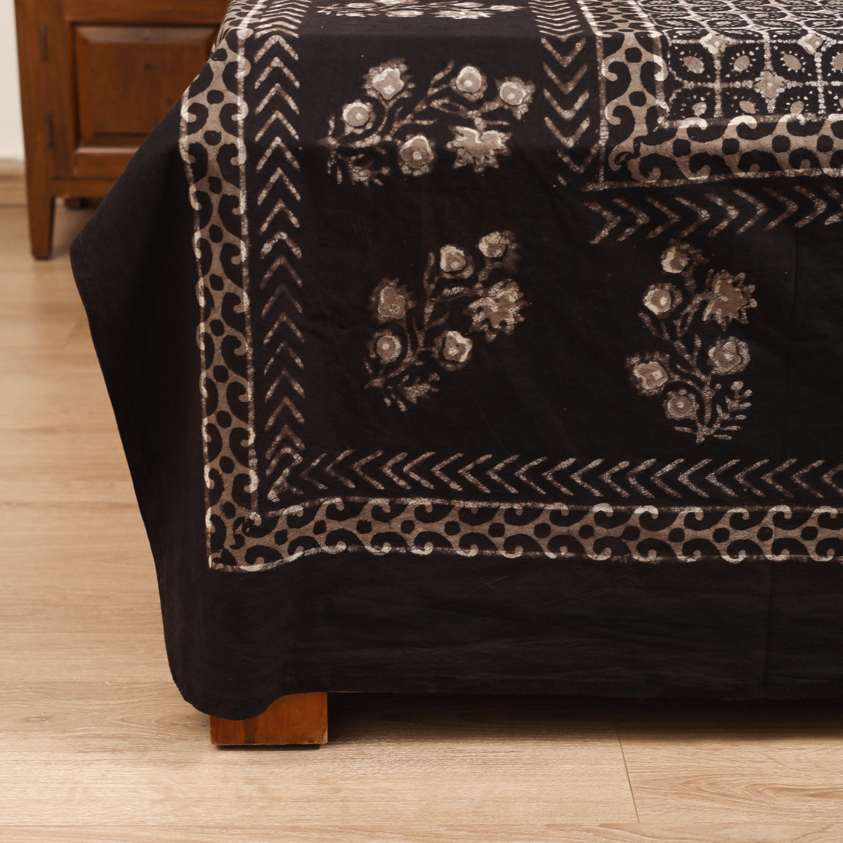 Pipad Hand Block Print Double Bedsheet with 2 Pillow Cover Set (108 x 90 in) 49