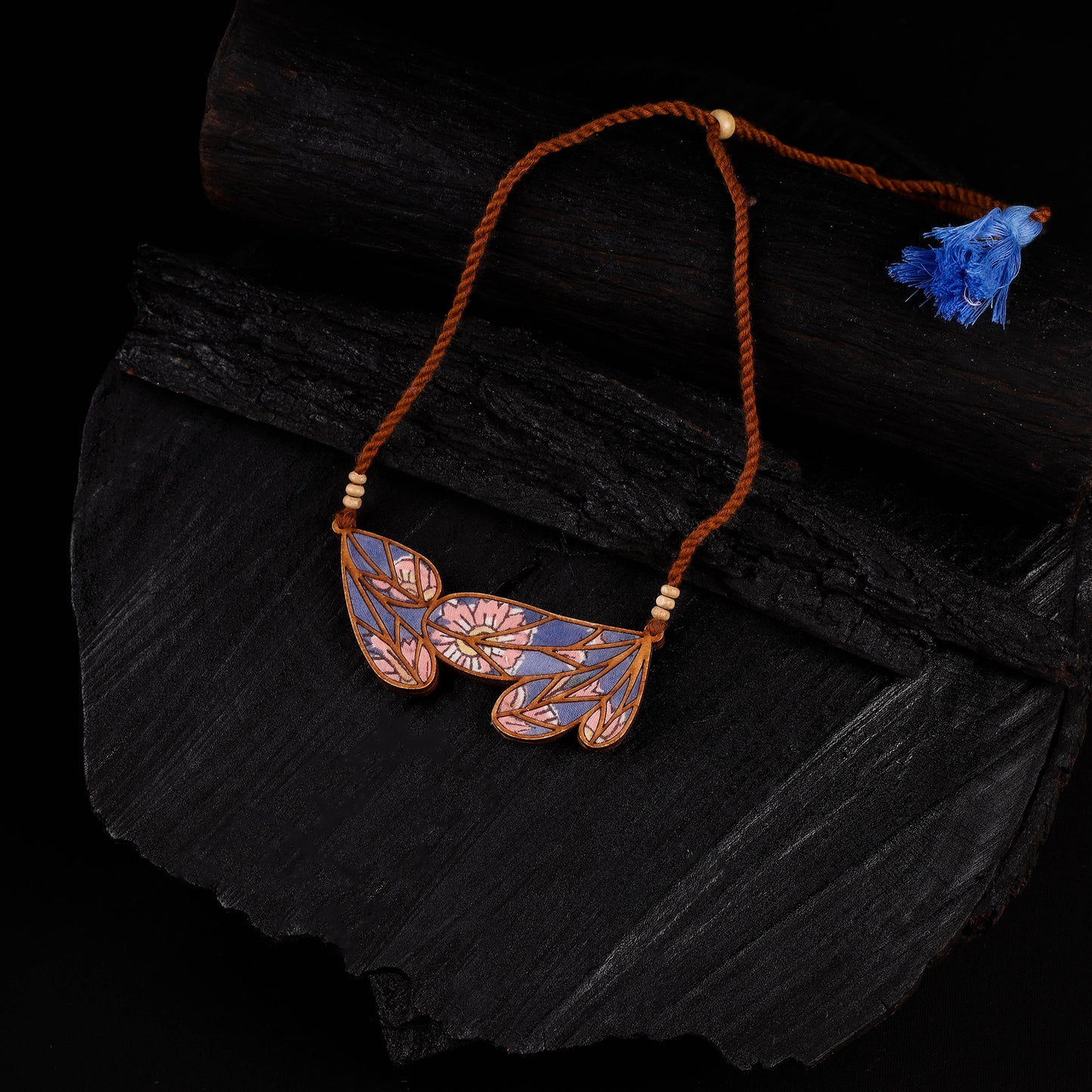 WHE Multicolour Bloom Leaf Motif Repurposed Fabric & Wood Necklace 12
