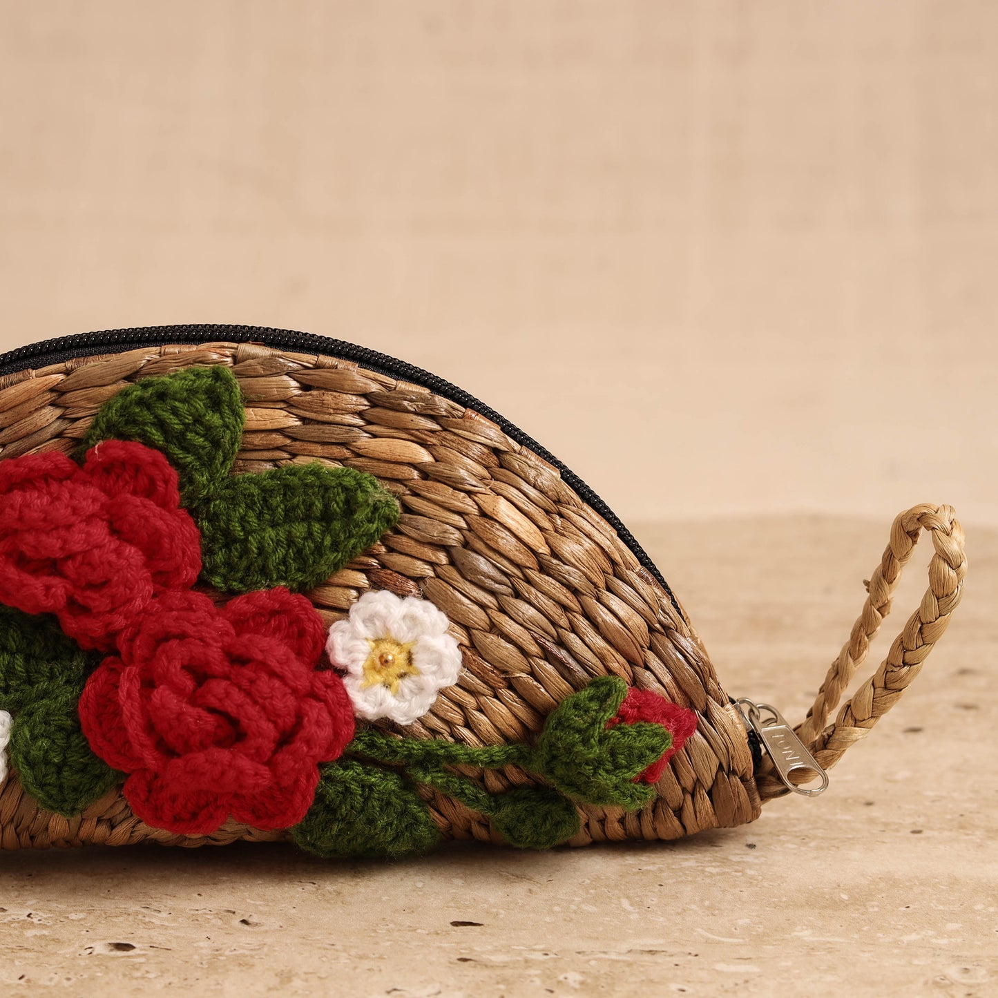 Handcrafted Crochet Work Natural Water Hyacinth Clutch for Women 01