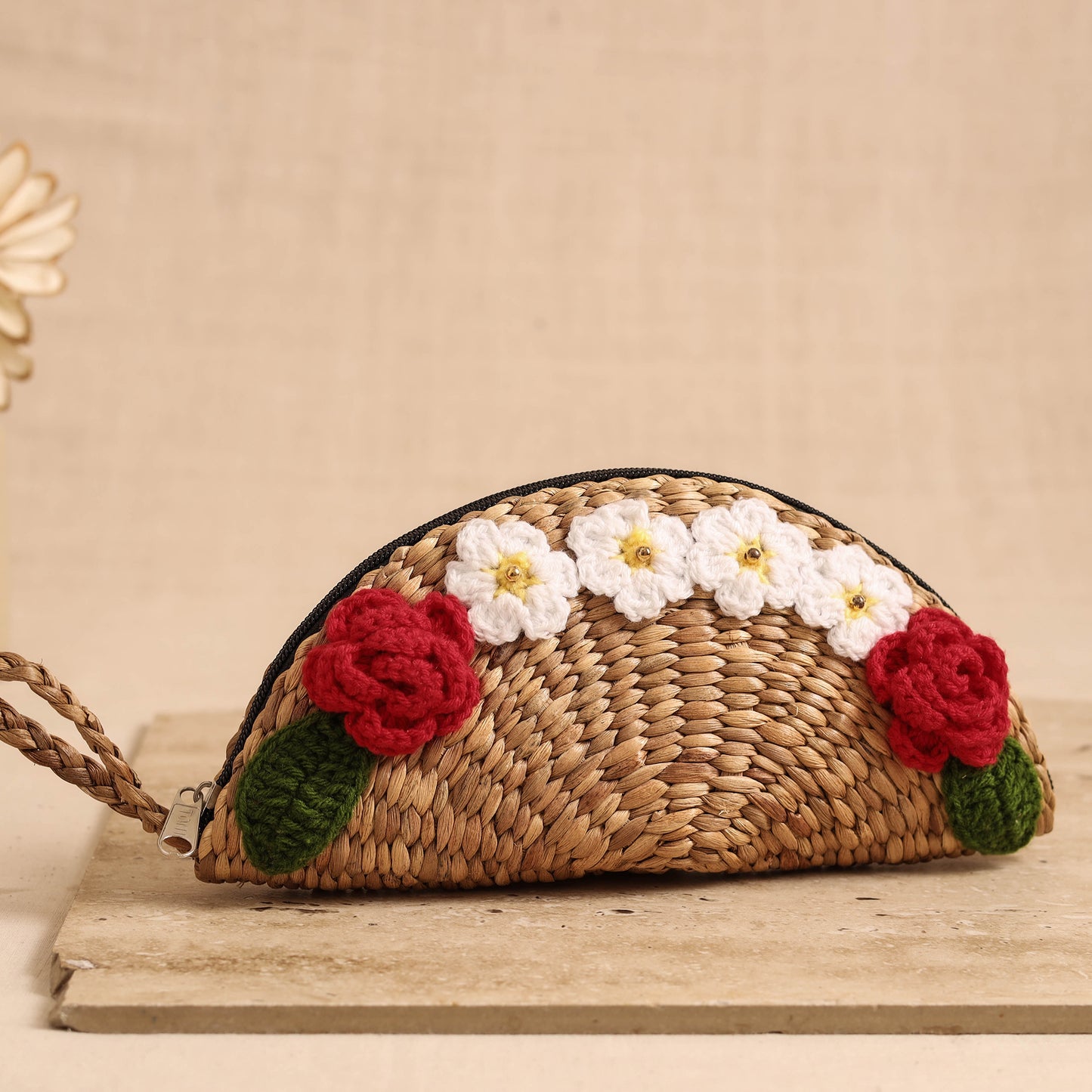 Handcrafted Crochet Work Natural Water Hyacinth Clutch for Women 02