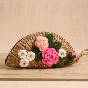 Handcrafted Crochet Work Natural Water Hyacinth Clutch for Women 03