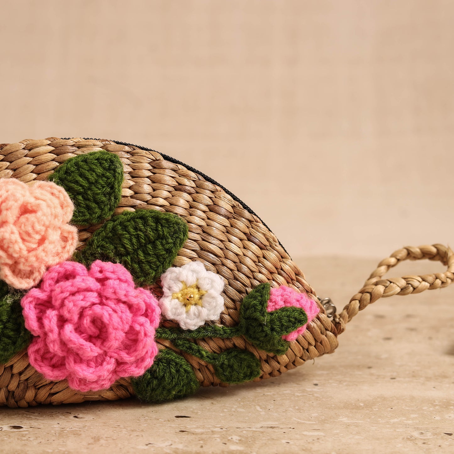 Handcrafted Crochet Work Natural Water Hyacinth Clutch for Women 03