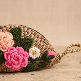 Handcrafted Crochet Work Natural Water Hyacinth Clutch for Women 03